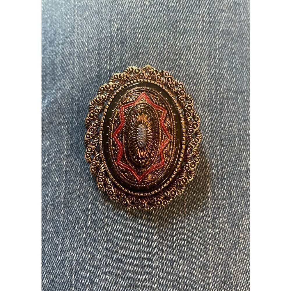 Sarah Coventry Vintage Western Antique Broach Pin